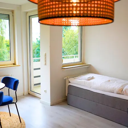 Apartment Robins - Spacious For 5 - Balcony - Kitchen - Wifi